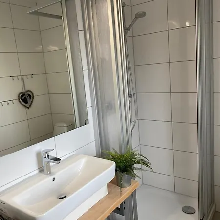 Mit Sauna B Διαμέρισμα Zingst